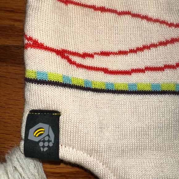 Mountain Hardware Peruvian Style Braided Tassel Lunetta Dome Wool Hat - Picture 3 of 8